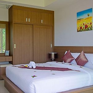 Studio Luxe Lit King-Size